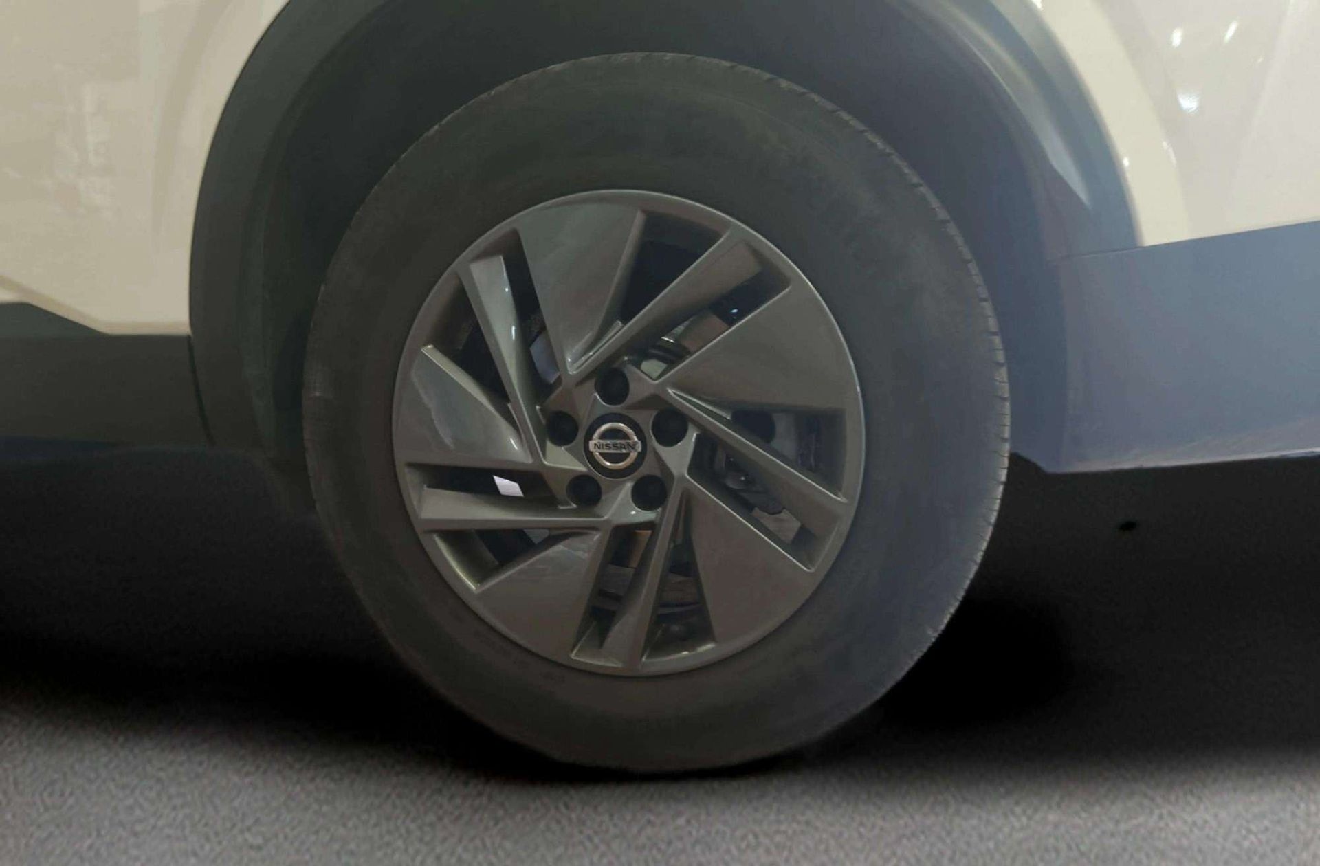 Nissan Qashqai DIG-T 140 mHEV Acenta 4x2 - foto 30