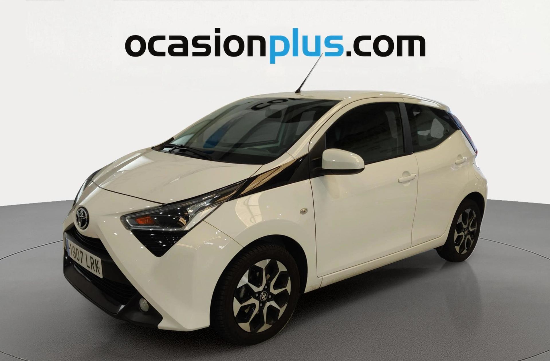 Toyota Aygo 1.0 70 x-play