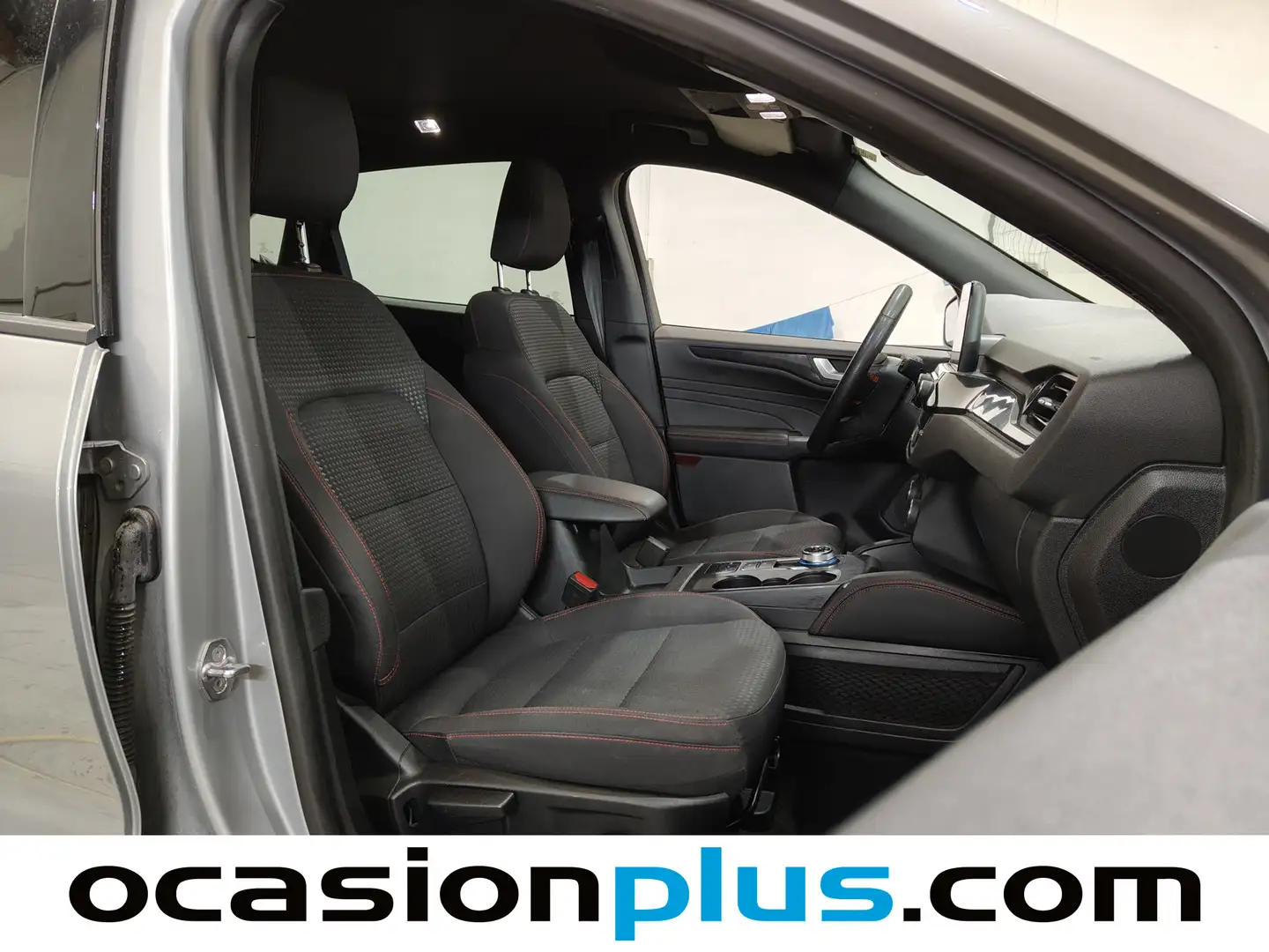 Foto Ford Kuga Ford Kuga 2.5 Duratec PHEV ST-Line Auto  (225 CV)