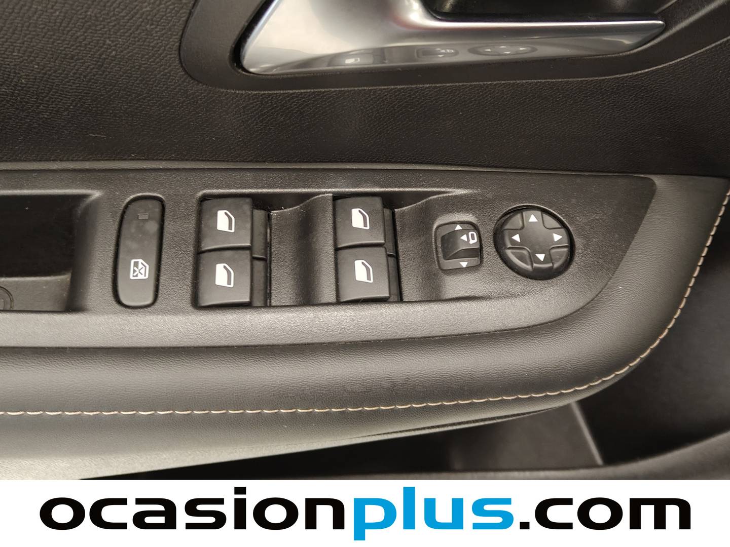 Foto Peugeot 208 Peugeot 208 Allure Hybrid eDCS6 (100 CV)