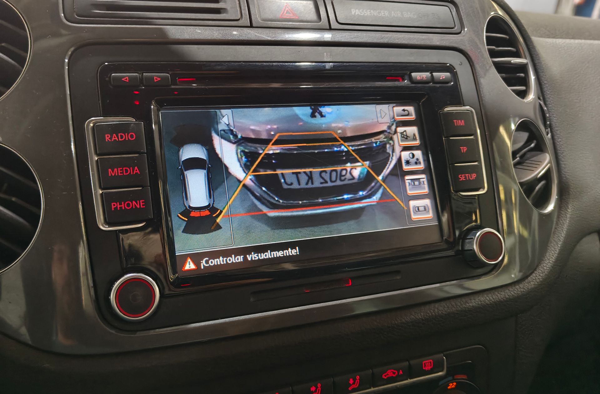 Volkswagen Tiguan Sport 2.0 TDI BMT 4Motion DSG - foto 8