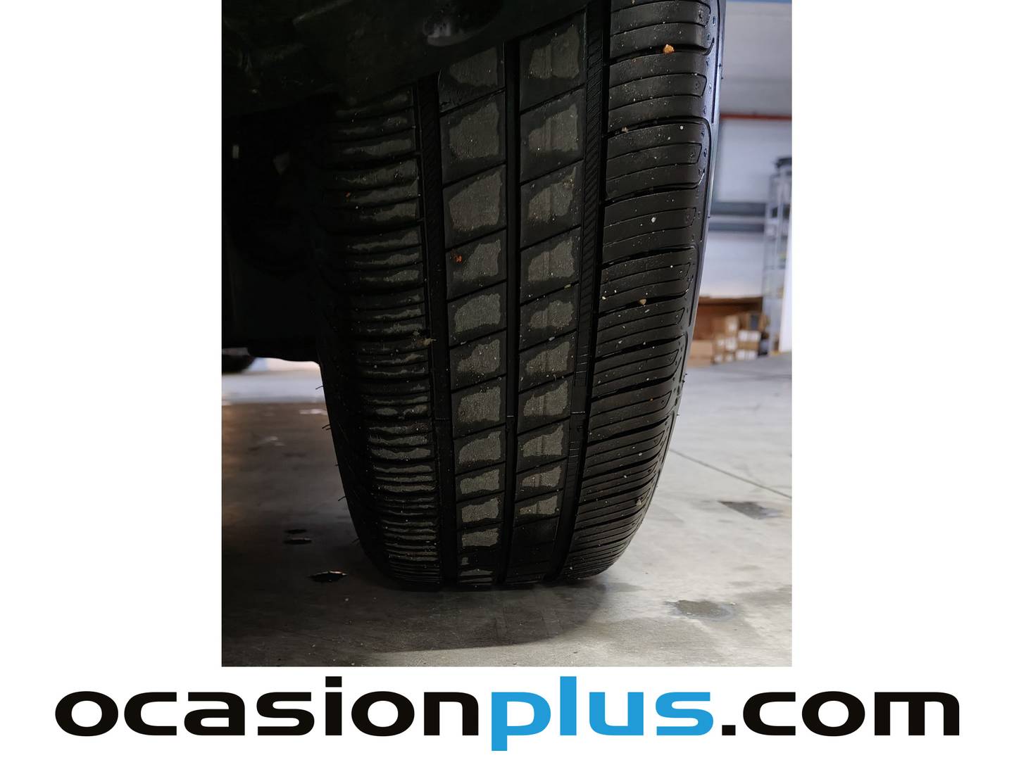 Foto Citroën C4 X Citroen C4 X PureTech 100 S&S 6v You (102 CV)