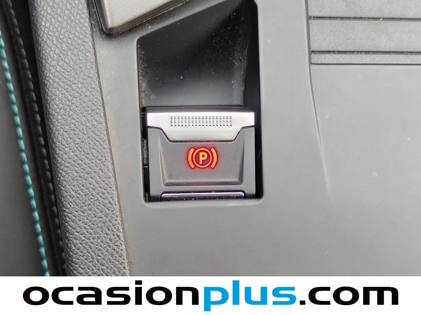 Foto Peugeot 308 Peugeot 308 Allure Hybrid eDCS6 (136 CV)