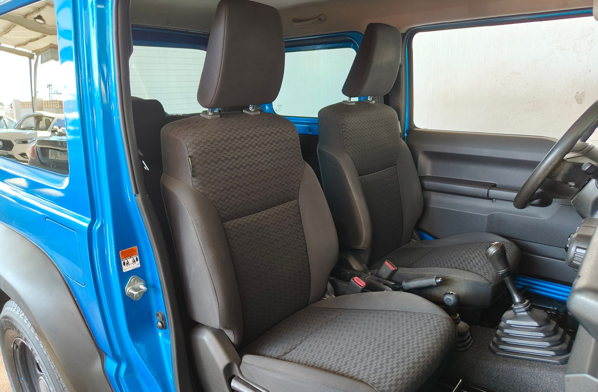 Suzuki Jimny 1.5 JLX - foto 18