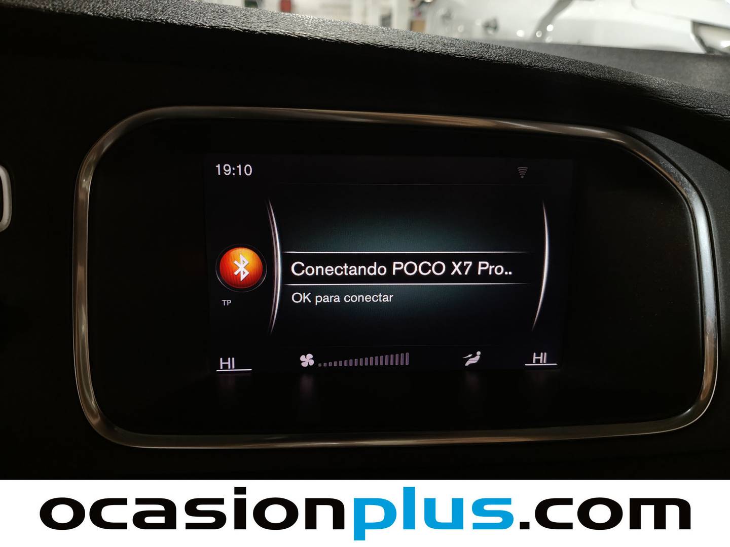 Foto Volvo V40 Volvo V40 2.0 D3 Momentum Auto (150 CV)