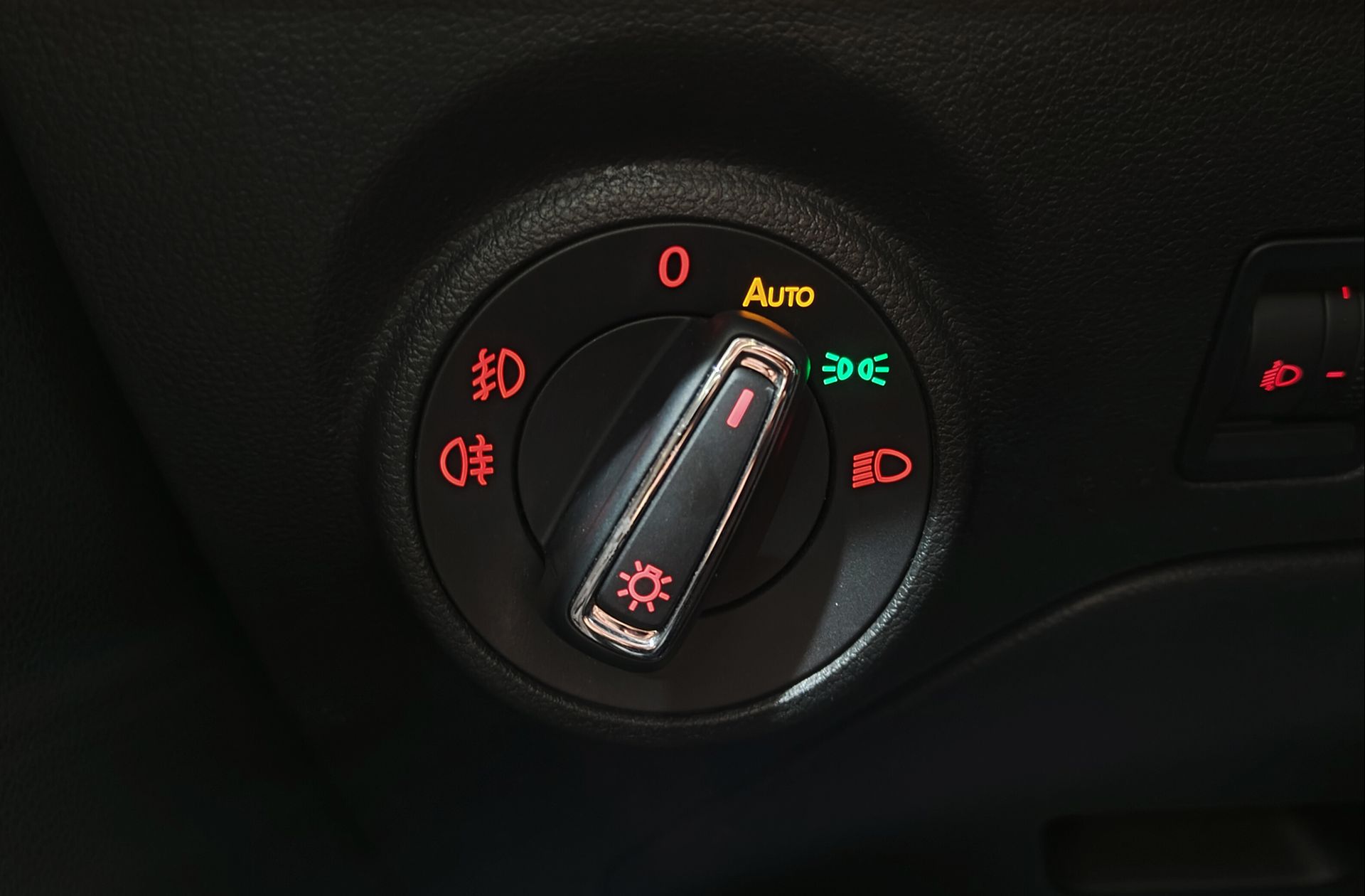 SEAT León 1.6 TDI Style Connect - foto 9