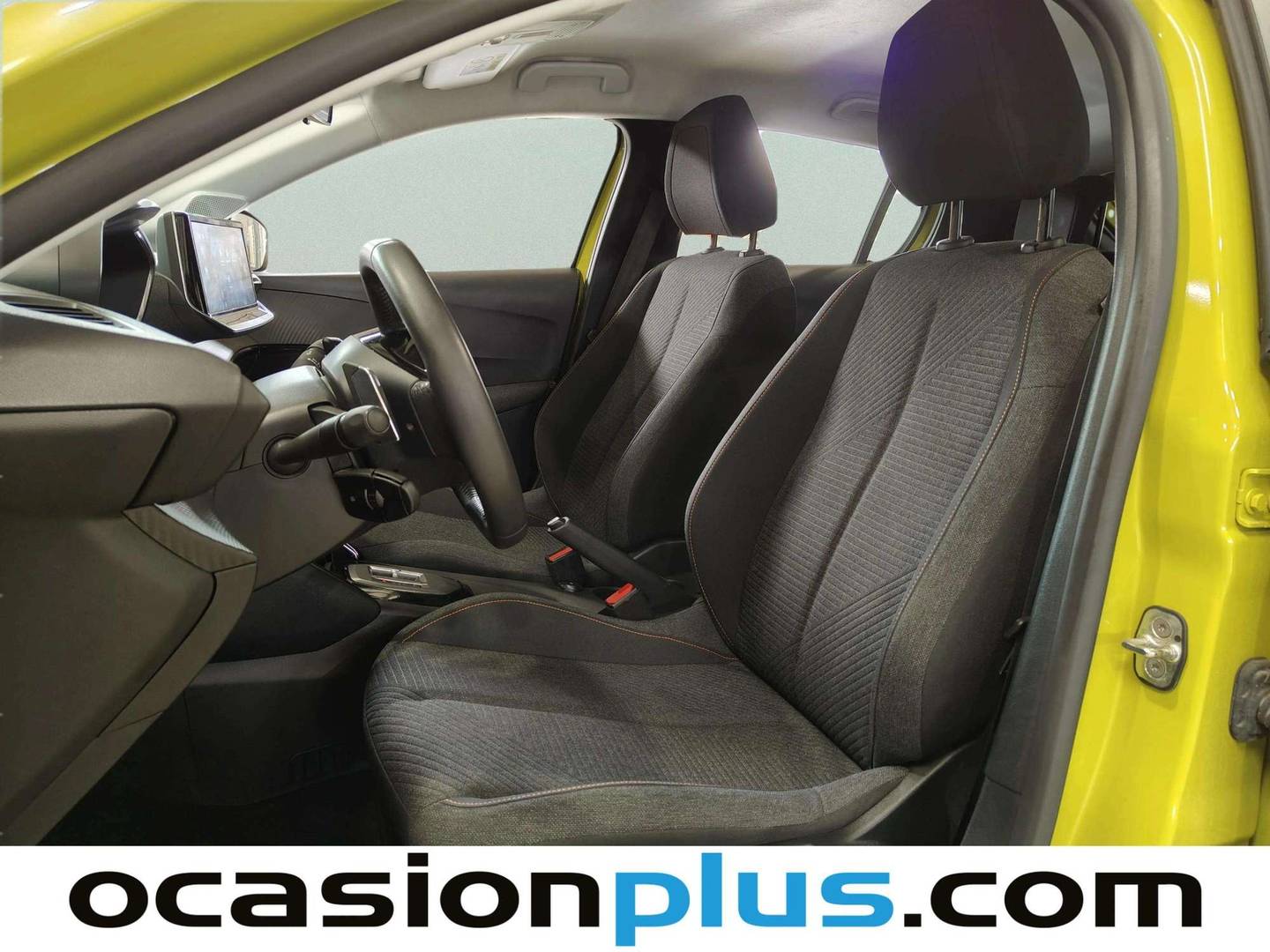 Foto asientos delanteros Peugeot 208 Peugeot 208 Style Hybrid 110 eDCS6 (110 CV)