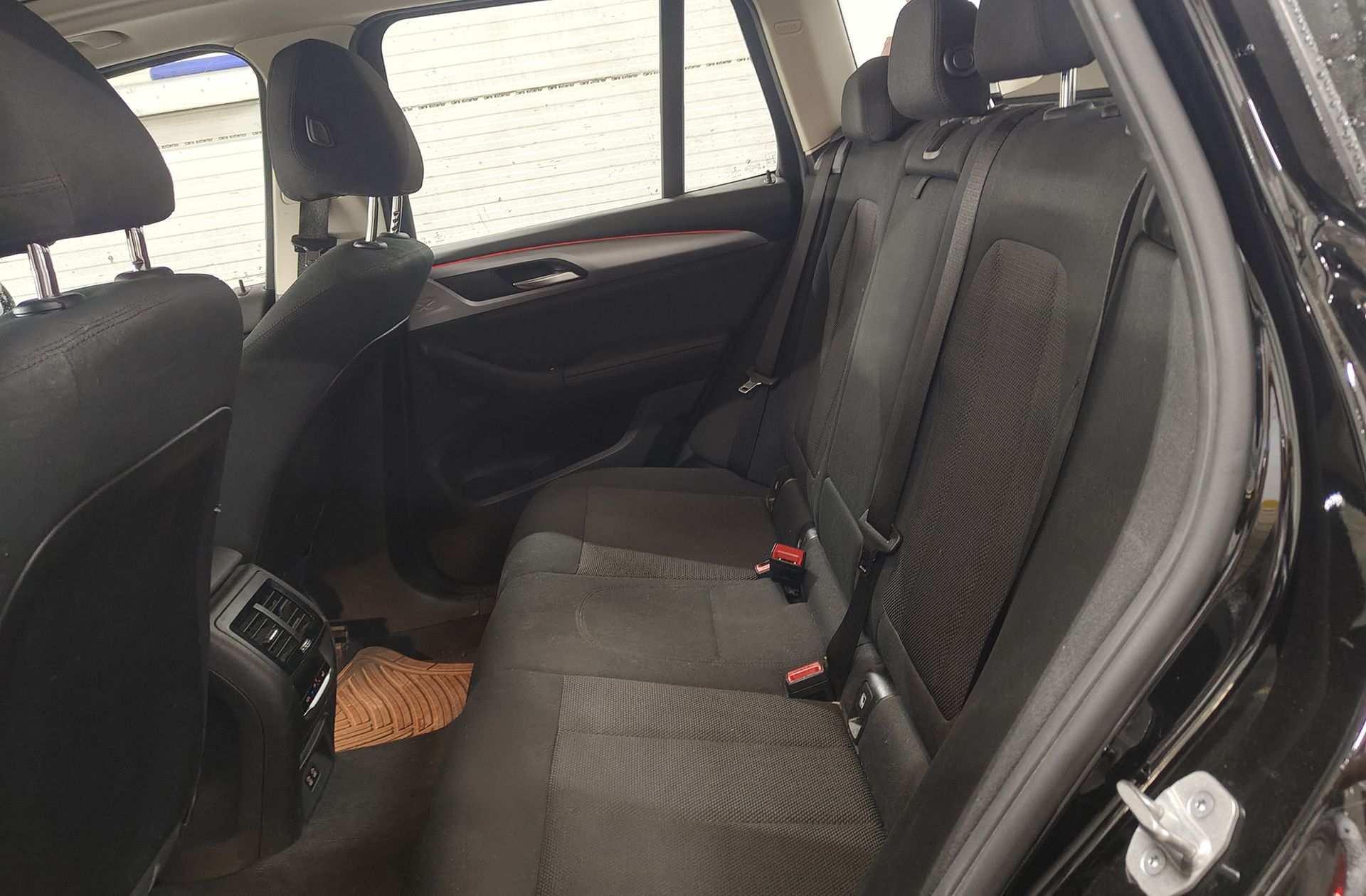BMW X3 sDrive18d - foto 11