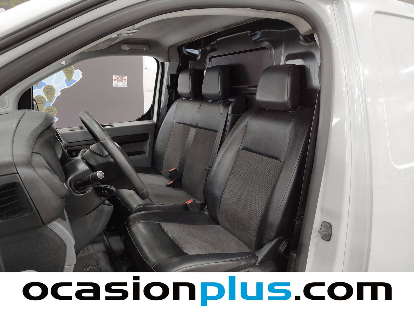 Fotos maletero Peugeot Expert Peugeot Expert Furgon BlueHDi 95 S&S Premium Long (95 CV)