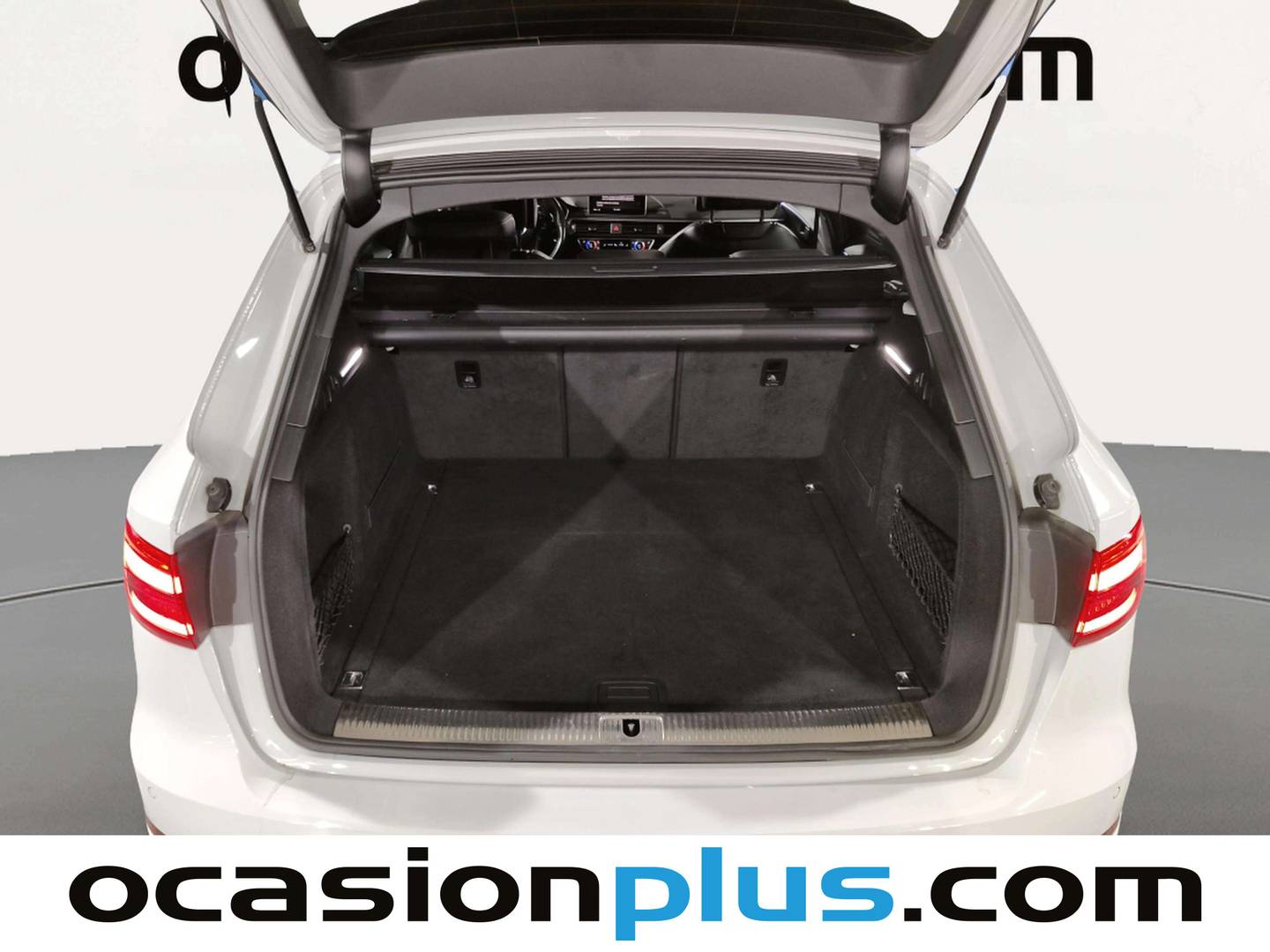 Fotos maletero Audi A4 Audi A4 Avant Black line edition 2.0 TDI quattro (190 CV) S tronic S line