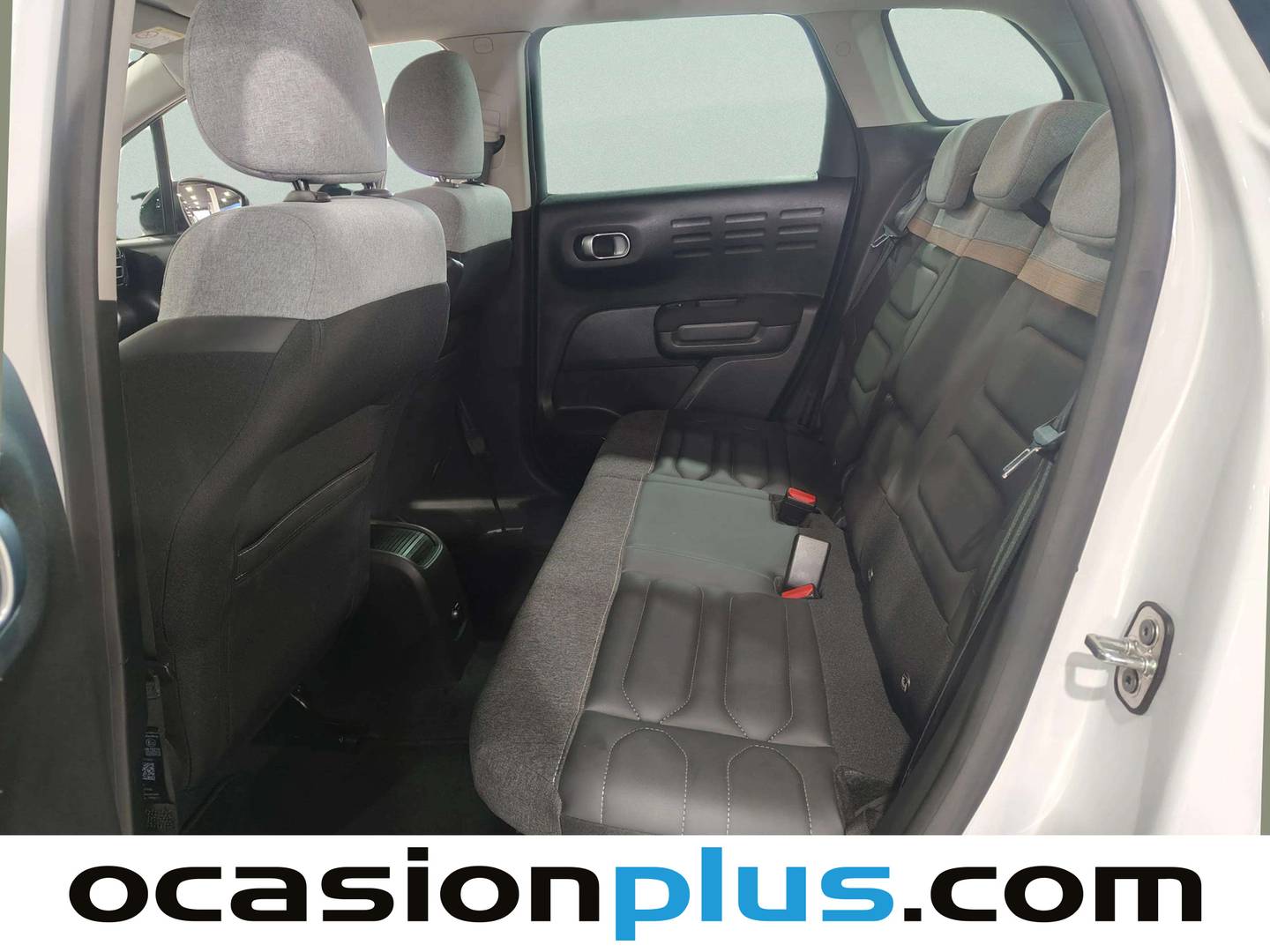 Foto asientos traseros Citroën C3 Aircross Citroen C3 Aircross BlueHDi 120 Shine Pack EAT6 (120 CV)