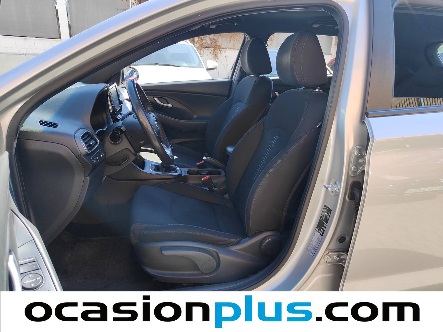 Foto asientos delanteros Hyundai i30 Hyundai i30 1.6 CRDI Go! (95 CV)