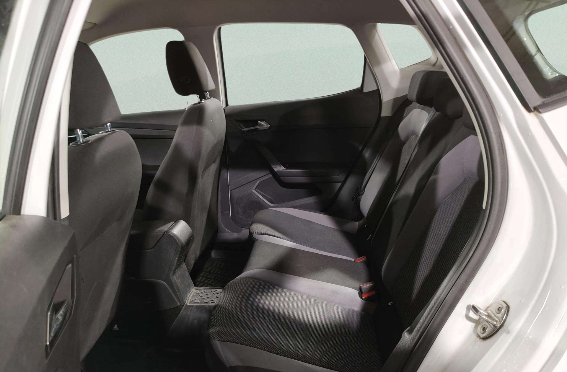 SEAT Arona 1.0 TGI GNC Style Edition - foto 12