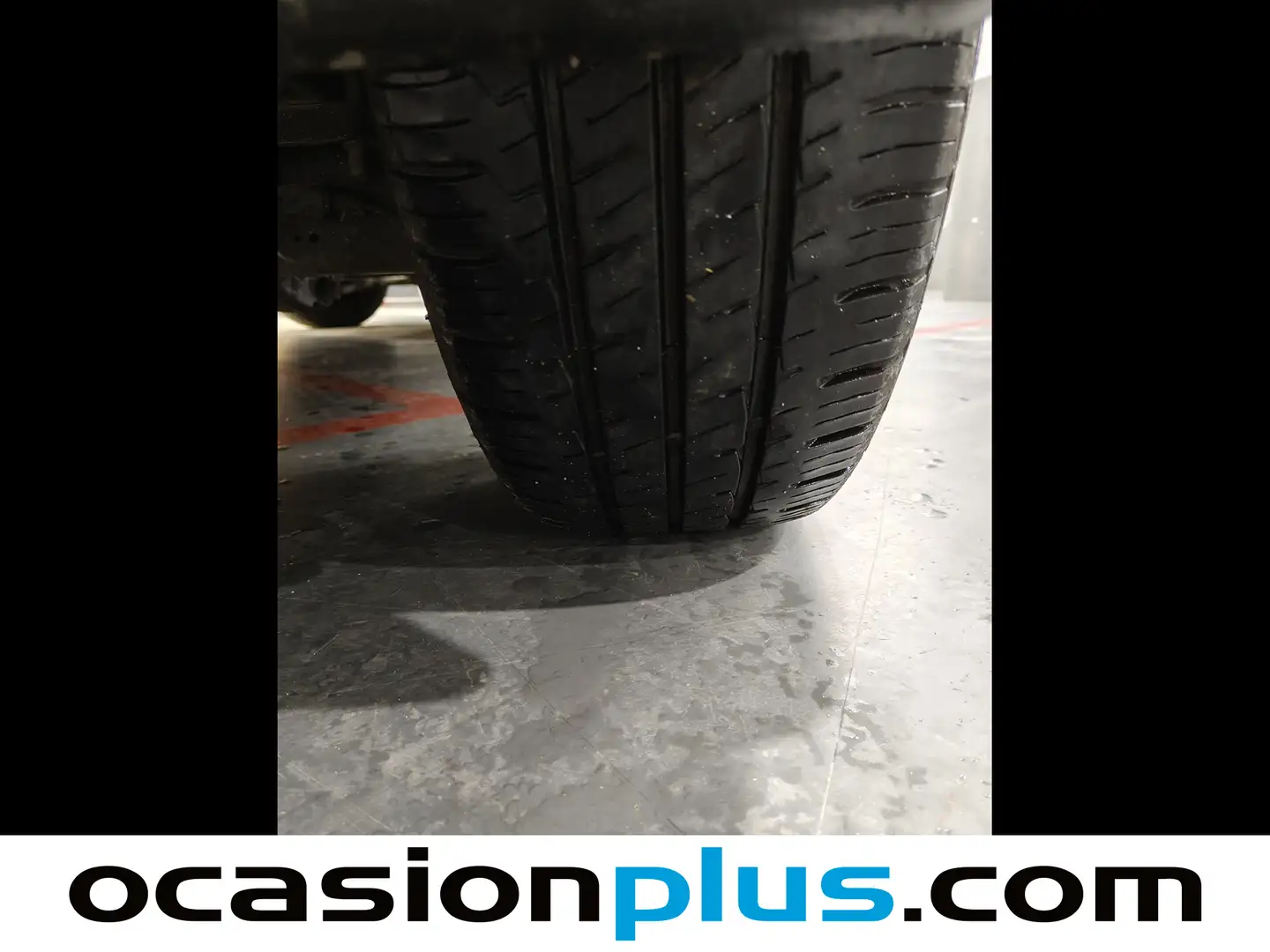 Foto Ford Transit Custom Ford Transit Custom Kombi 2.0 TDCI 320 L1 Trend (130 CV) 9 Plazas