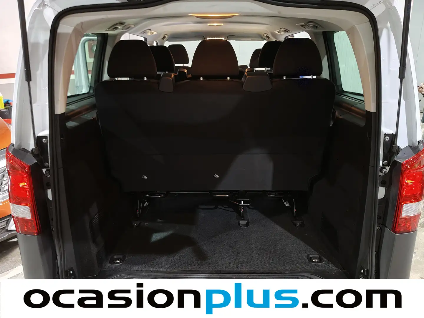 Foto Mercedes Vito Mercedes-Benz Vito 114 CDI Tourer Pro Larga AT (136 CV) 9 Plazas