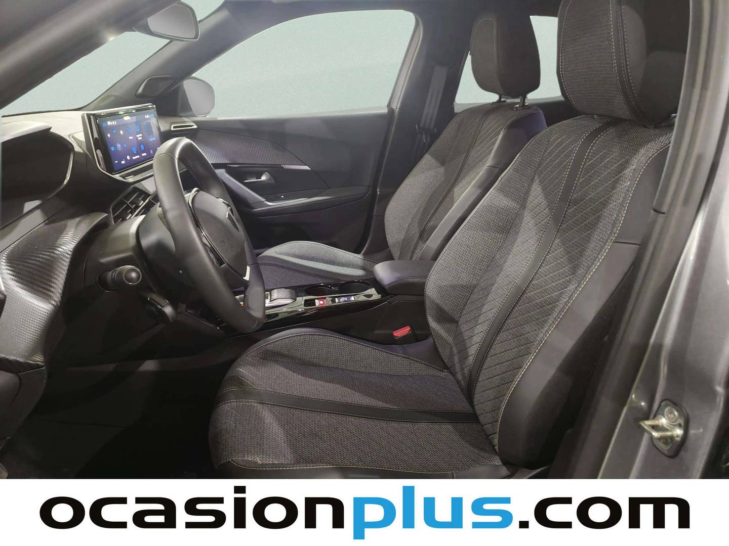 Foto asientos delanteros Peugeot 2008 Peugeot 2008 Allure Hybrid eDCS6 (145 CV)