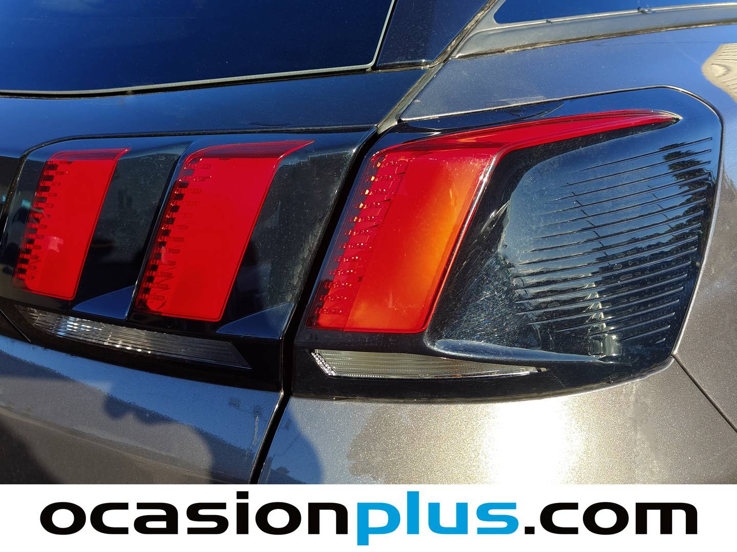 Foto Peugeot 3008 Peugeot 3008 PureTech 130 S&S Allure Pack EAT8 (130 CV)