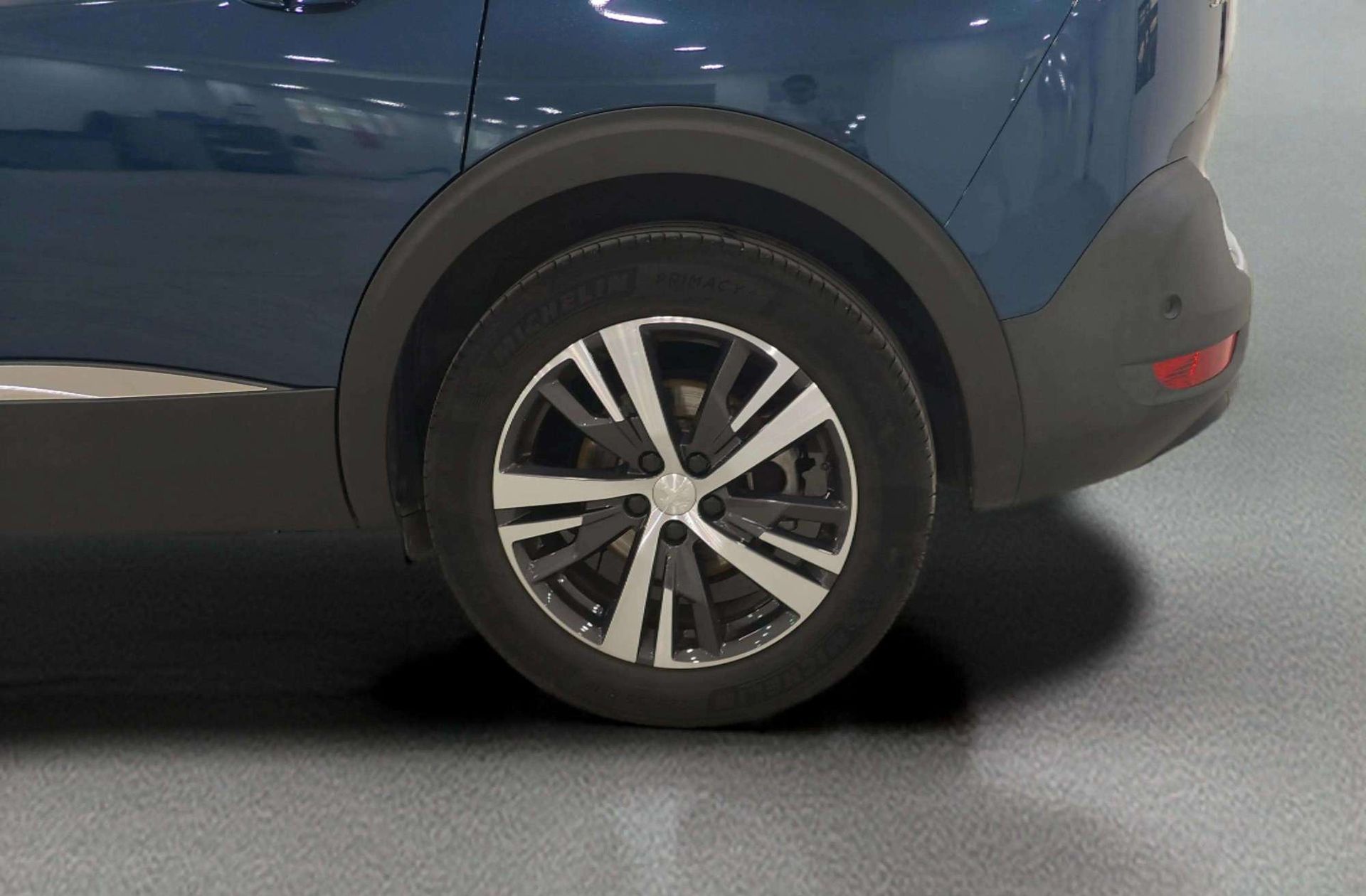 Peugeot 5008 PureTech 130 Allure Pack 7 plazas - foto 43