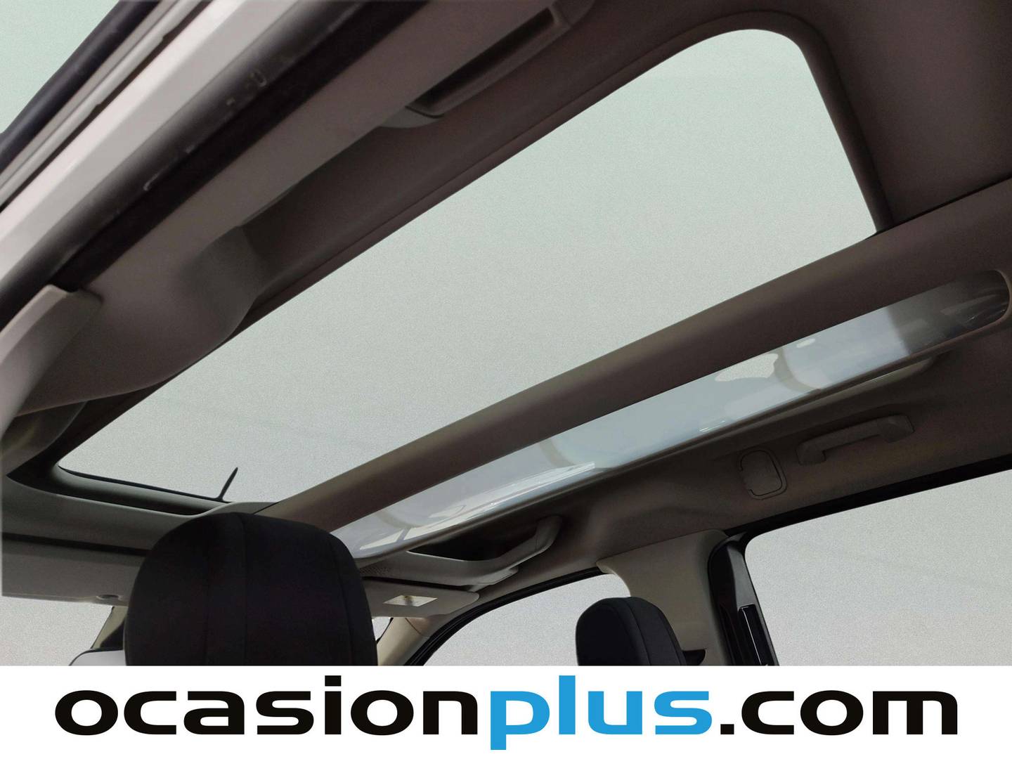 Extras y acabados del Citroën Berlingo Citroën Berlingo BlueHDi 100 S&S Talla M Shine (102 CV)