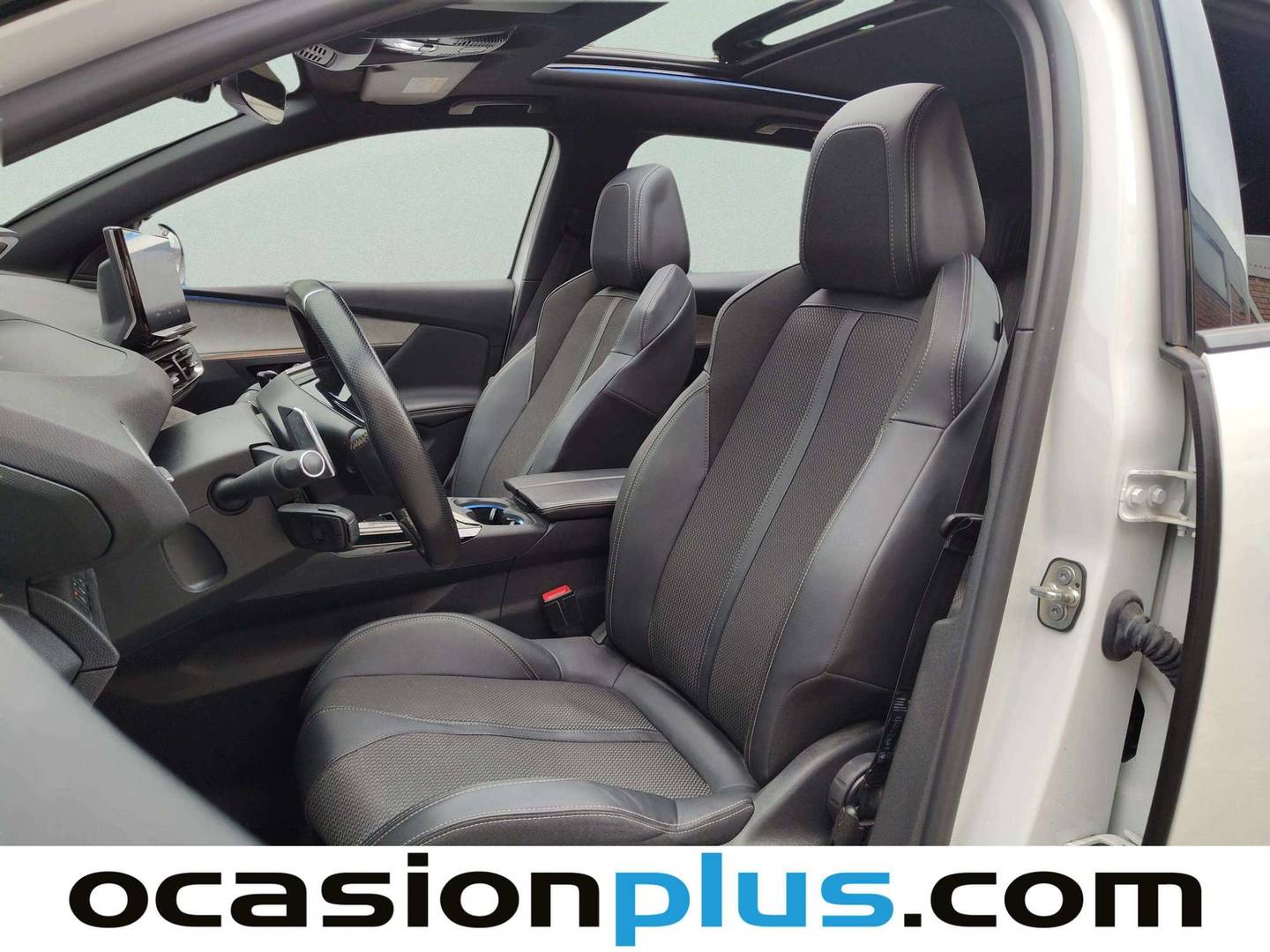 Foto Peugeot 3008 Peugeot 3008 PureTech 130 S&S GT EAT8 96 kW (130 CV)