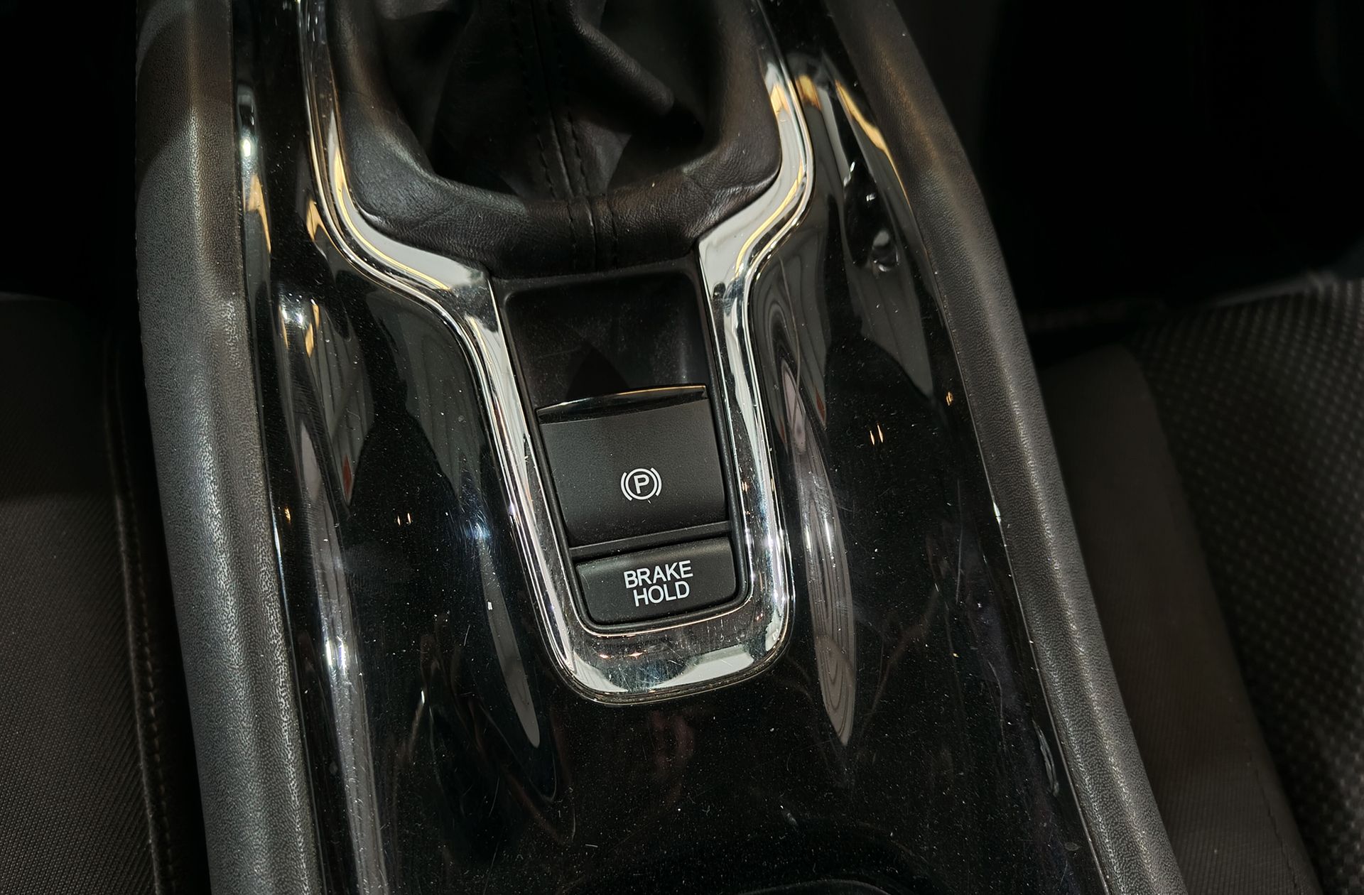 Honda HR-V 1.5 i-VTEC Elegance - foto 19