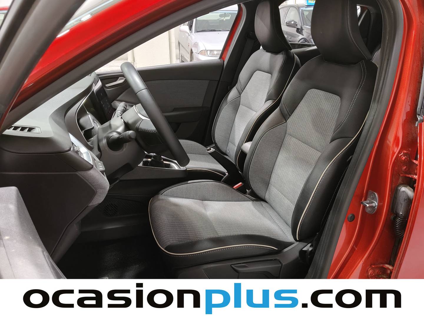 Foto asientos delanteros Renault Clio Renault Clio Techno TCe (90 CV)