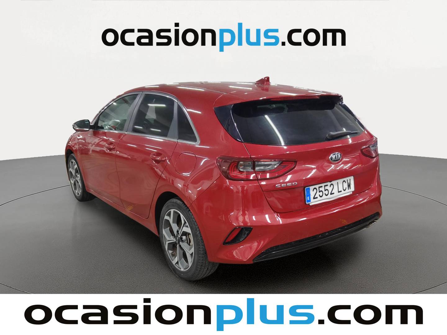 Foto delantera KIA Ceed KIA Ceed 1.0 T-GDi Tech (120 CV) derecha