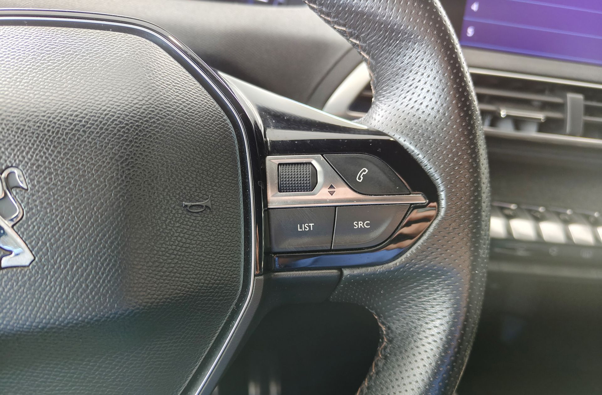Peugeot 3008 BlueHDi 130 GT Line - foto 37