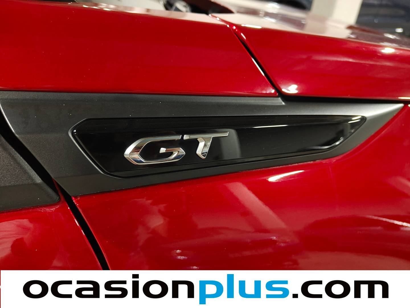 Equipamiento del Peugeot 2008 Peugeot 2008 PureTech 130 S&S GT (130 CV)