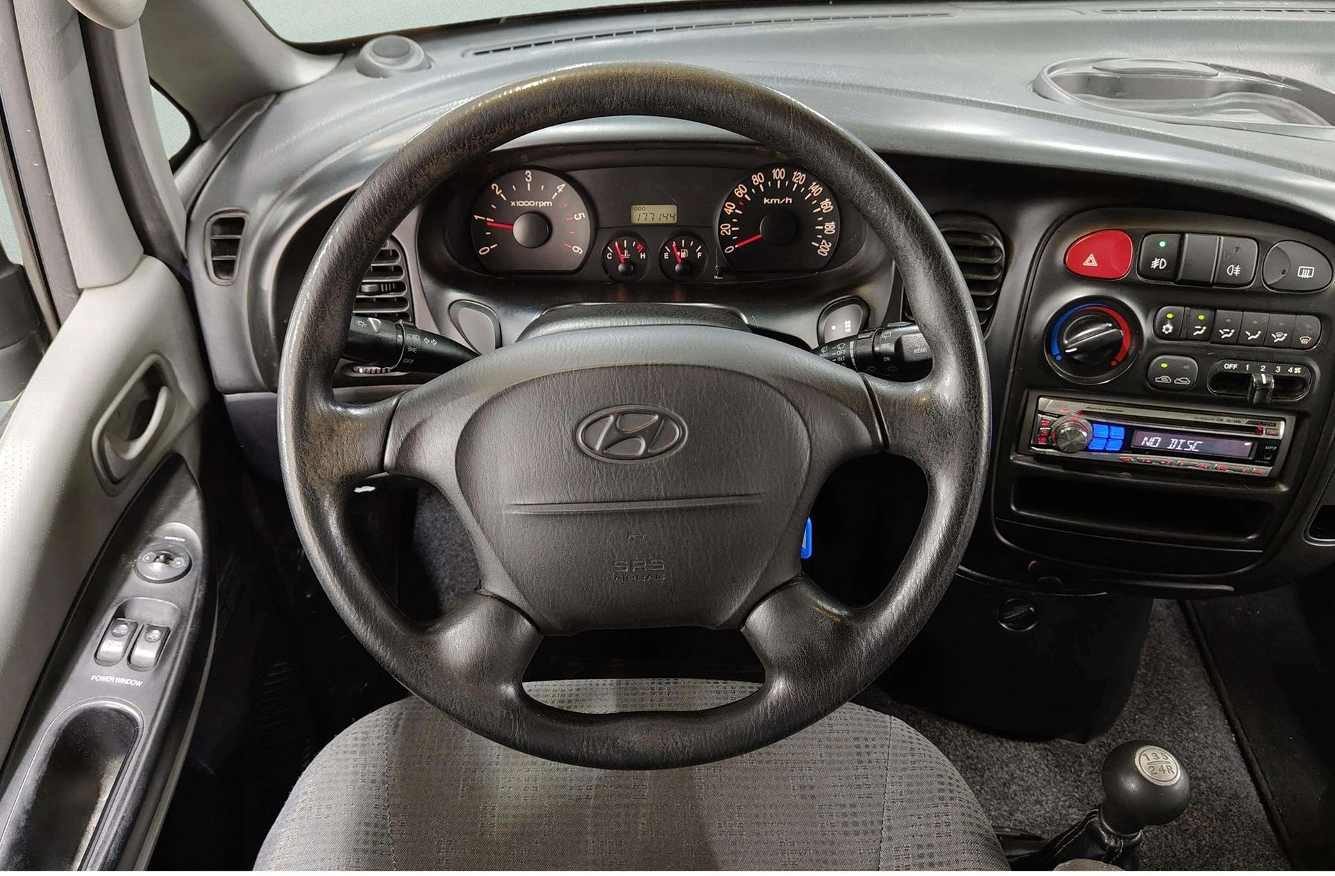 Hyundai H-1 2.5 CRDi VGT Top 7 plazas - foto 17