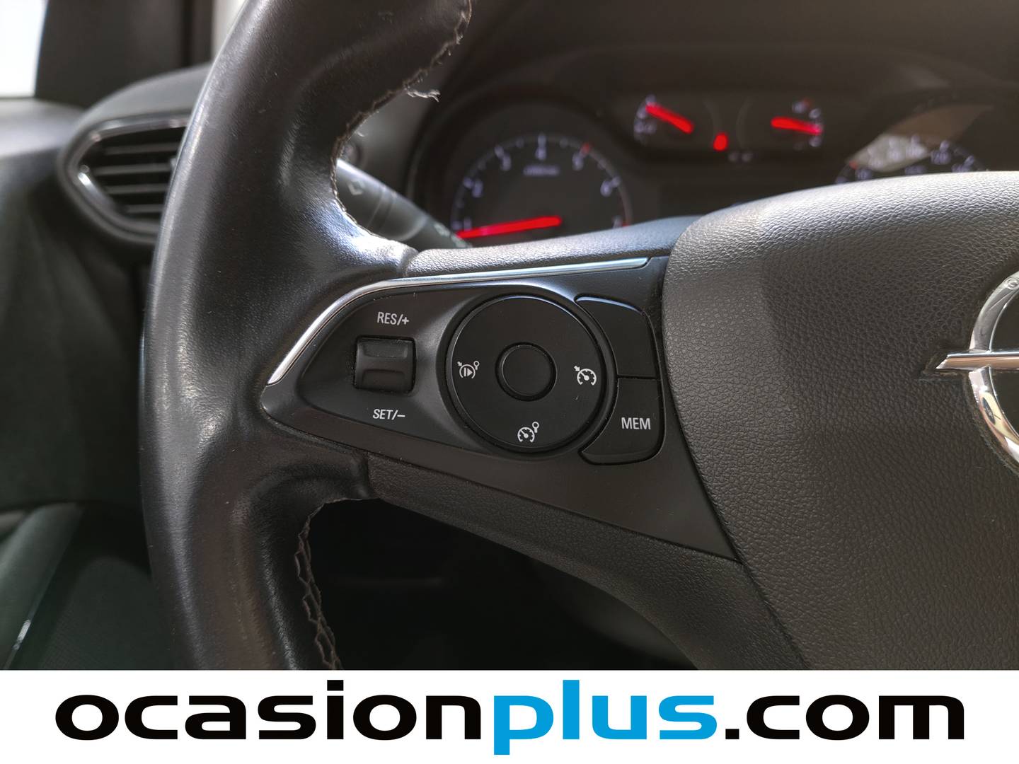 Opel Crossland X Opel Crossland X 1.2 S&S Design Line 120 Aniversario (110 CV) seminuevo