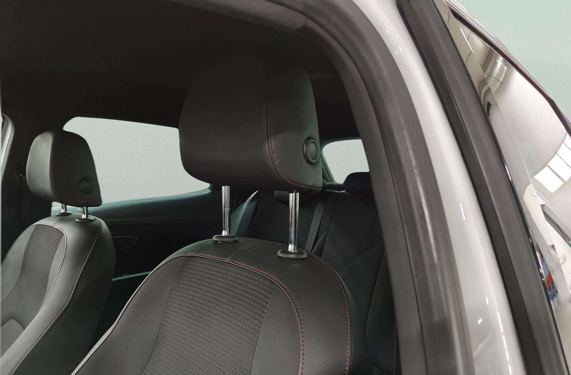 SEAT León 1.5 TSI FR - foto 7