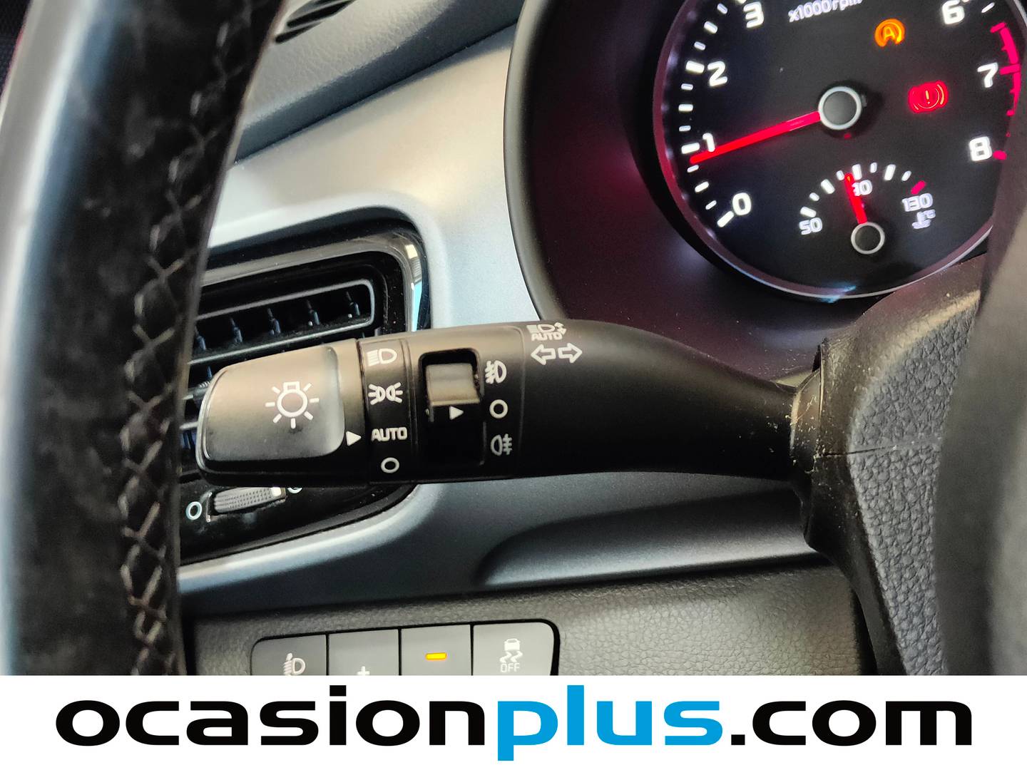 Acabados KIA Stonic KIA Stonic 1.0 T-GDi MHEV Drive iMT (100 CV)