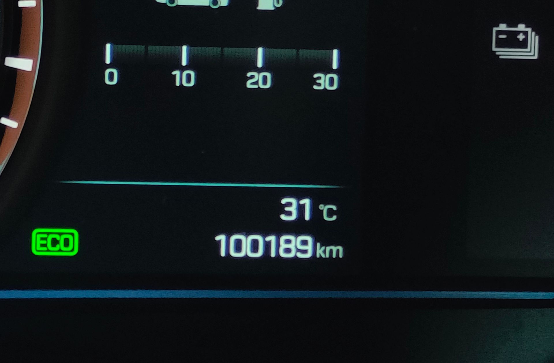 Hyundai Ioniq 1.6 GDI HEV Tecno DCT - foto 11