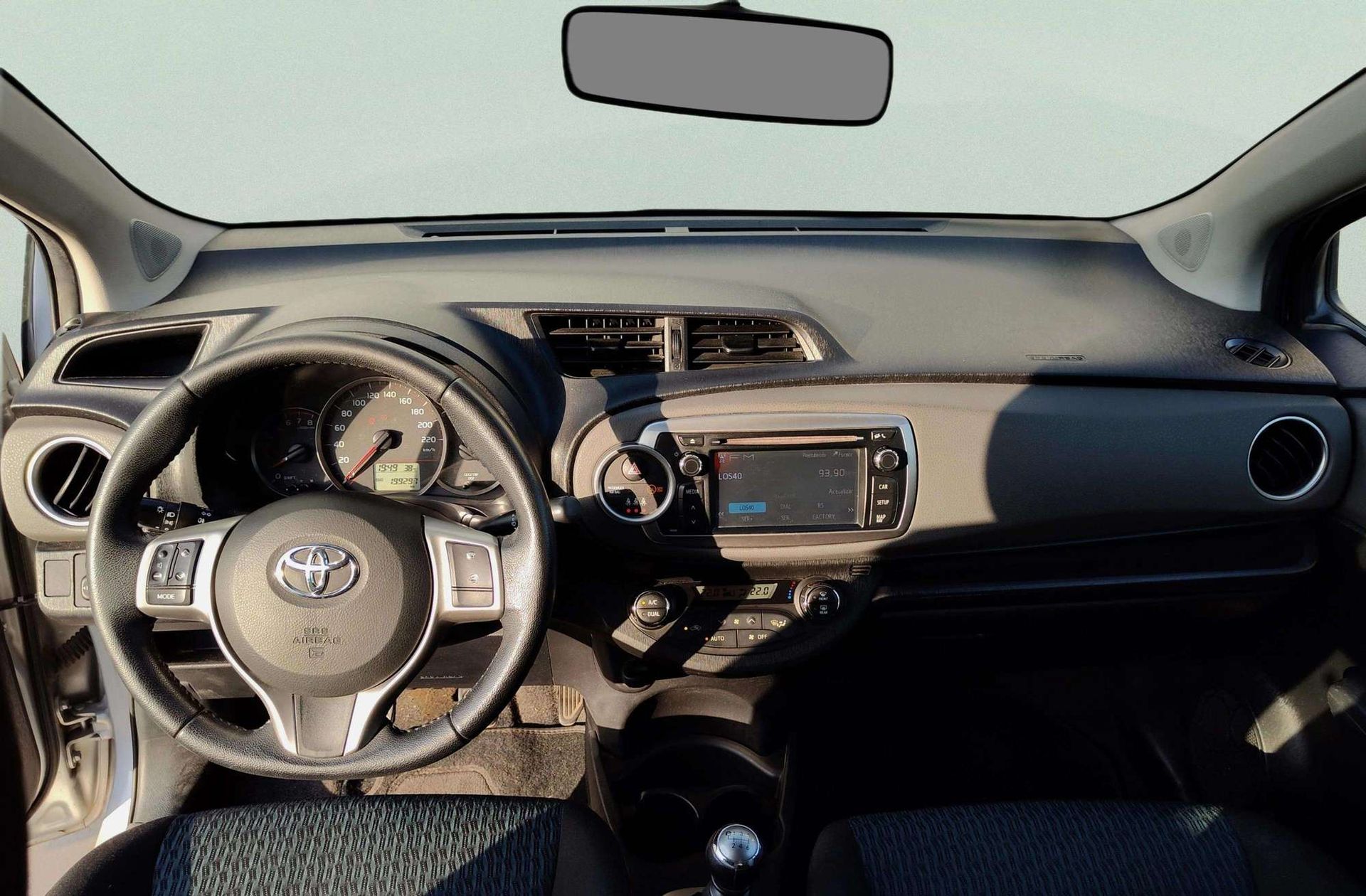 Toyota Yaris 1.3 Active - foto 6