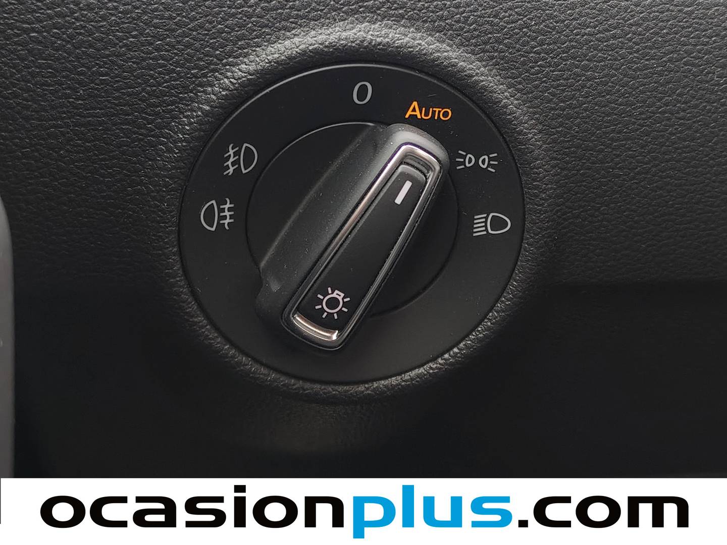 Foto Volkswagen T-Roc Volkswagen T-Roc Cabrio 1.5 TSI (150 CV) DSG Pack R-Line