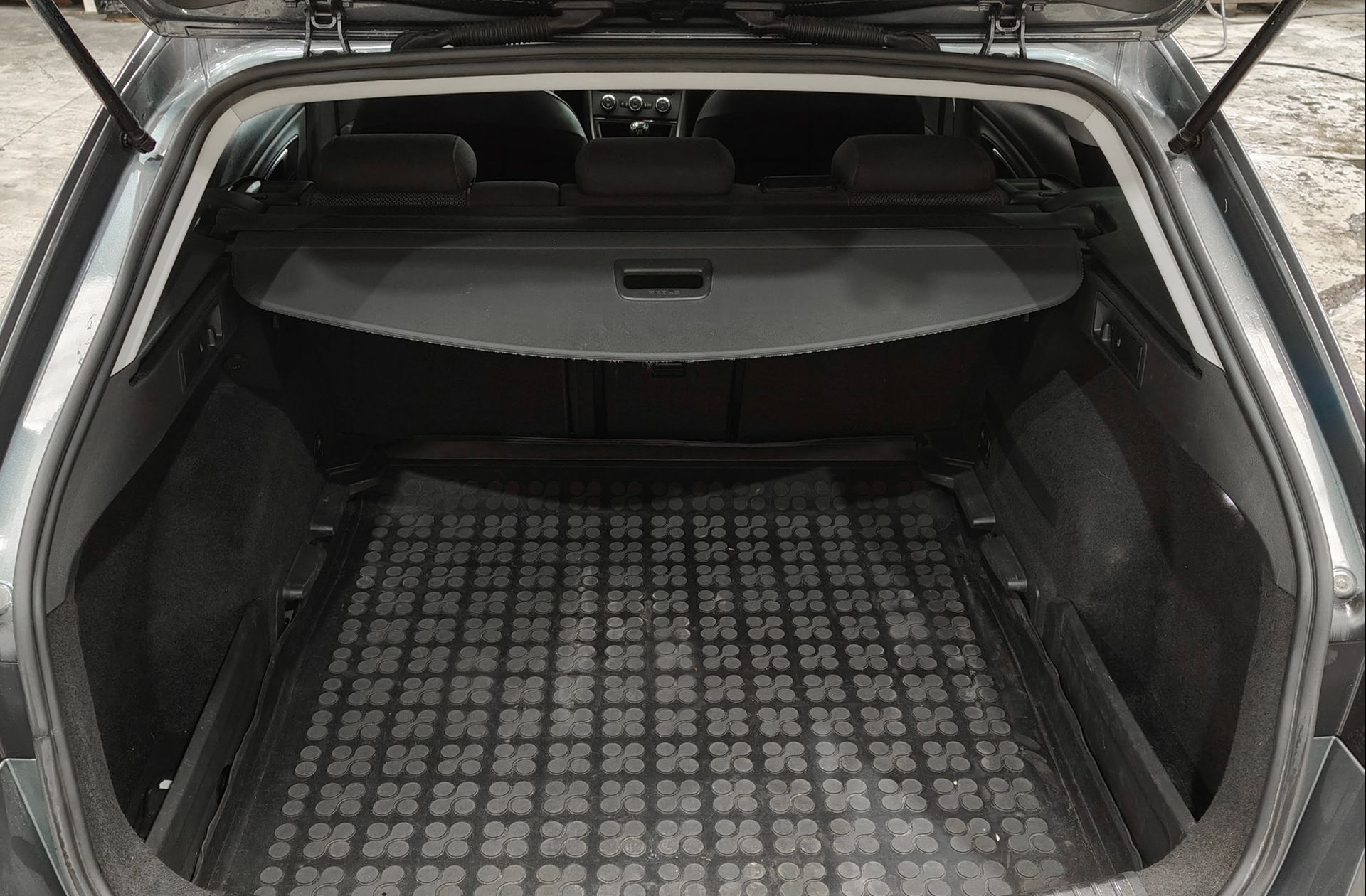 SEAT León ST 2.0 TDI FR - foto 21