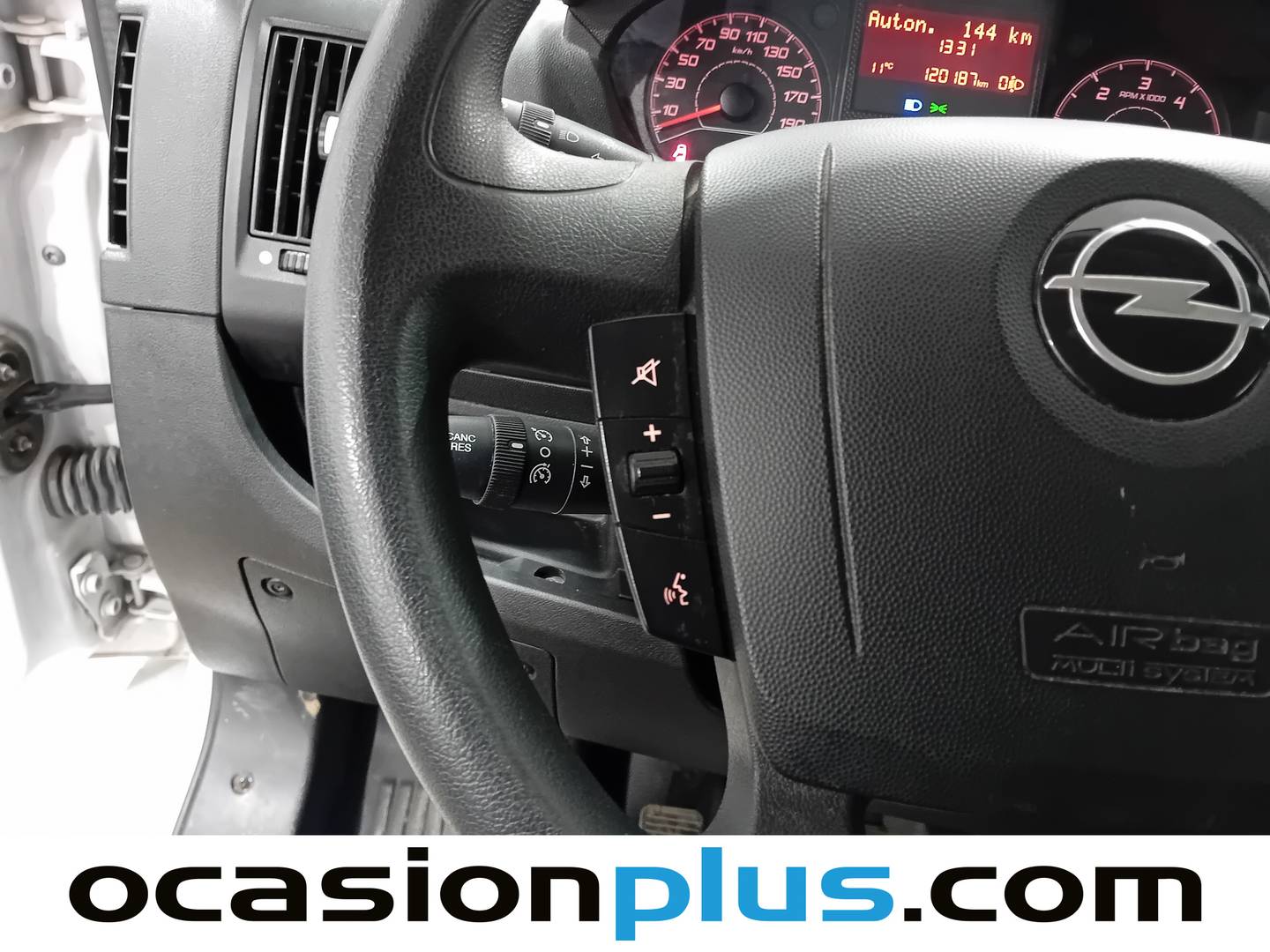 Foto Opel Movano Opel Movano 2.2 BlueHDi Base L3H2 3.5T (140 CV) 3 Plazas