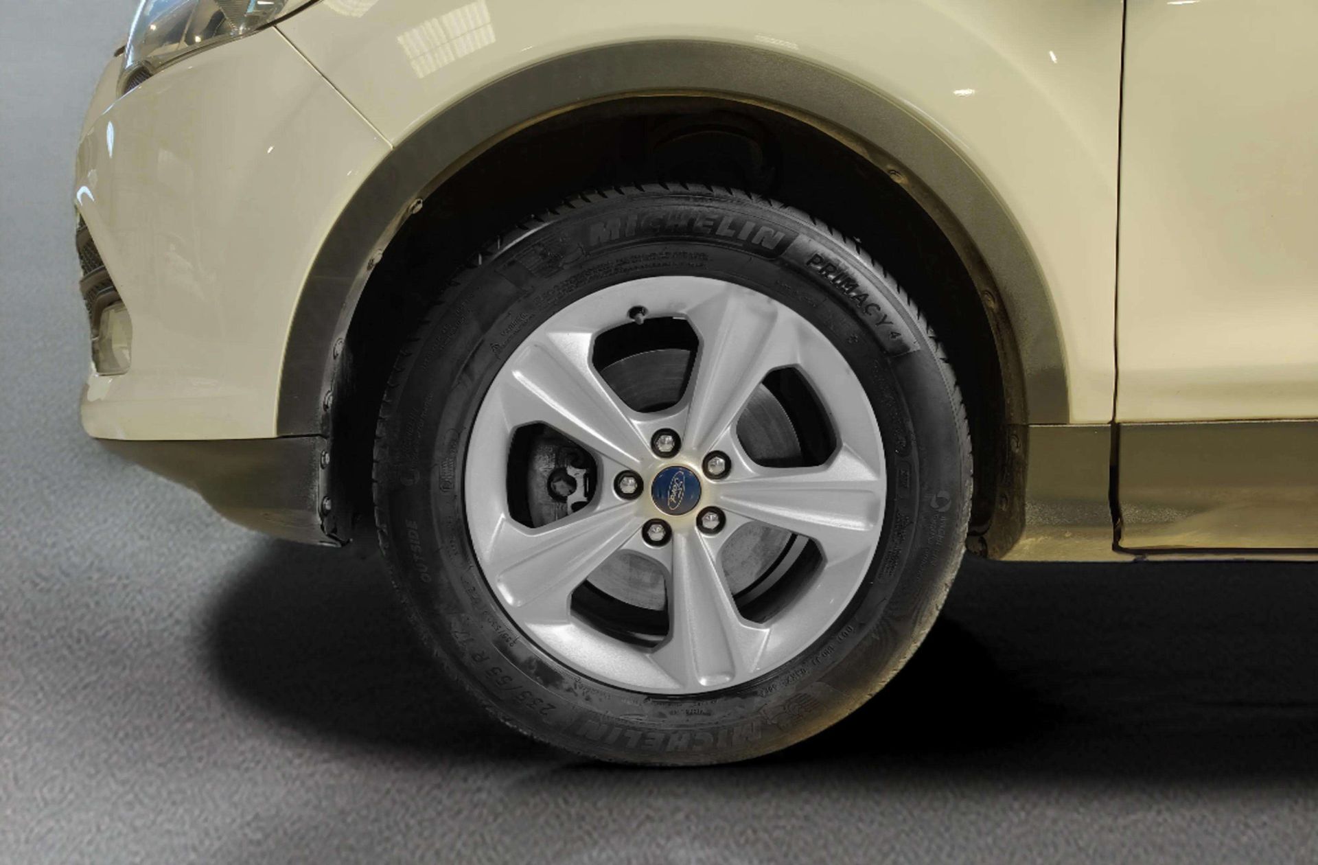 Ford Kuga 2.0 TDCi Trend 4x2 - foto 31