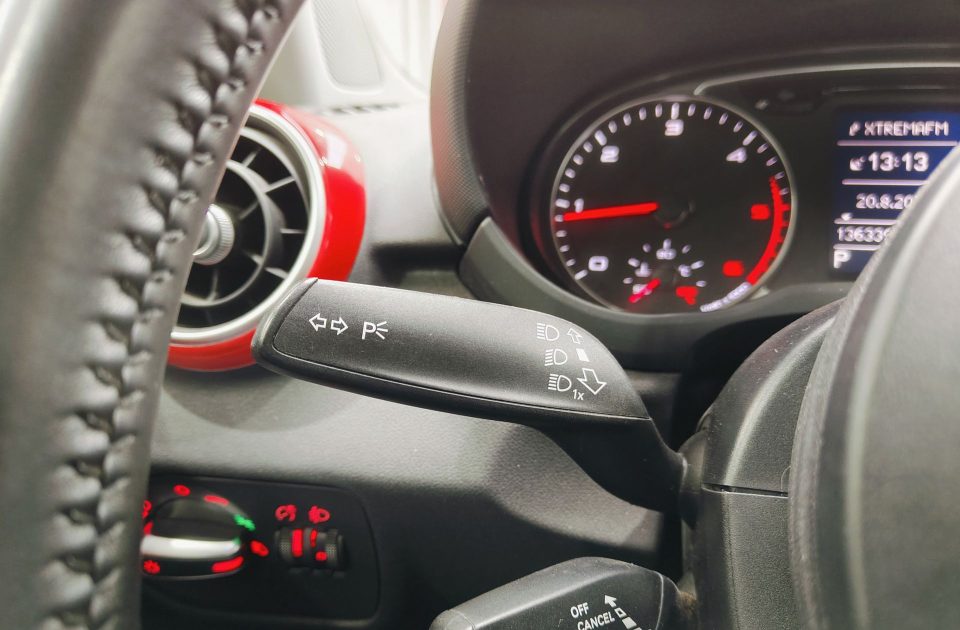 Audi A1 Ambition 1.6 TDI S tronic - foto 22