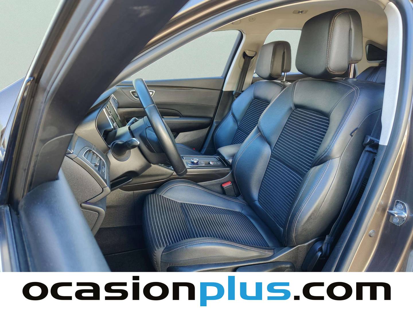 Foto asientos delanteros Renault Talisman Renault Talisman Zen Tce GPF (225 CV)