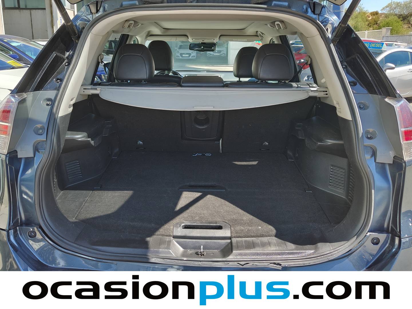 Foto Nissan X-TRAIL Nissan X-Trail 1.6 dCi Tekna Xtronic (130 CV)