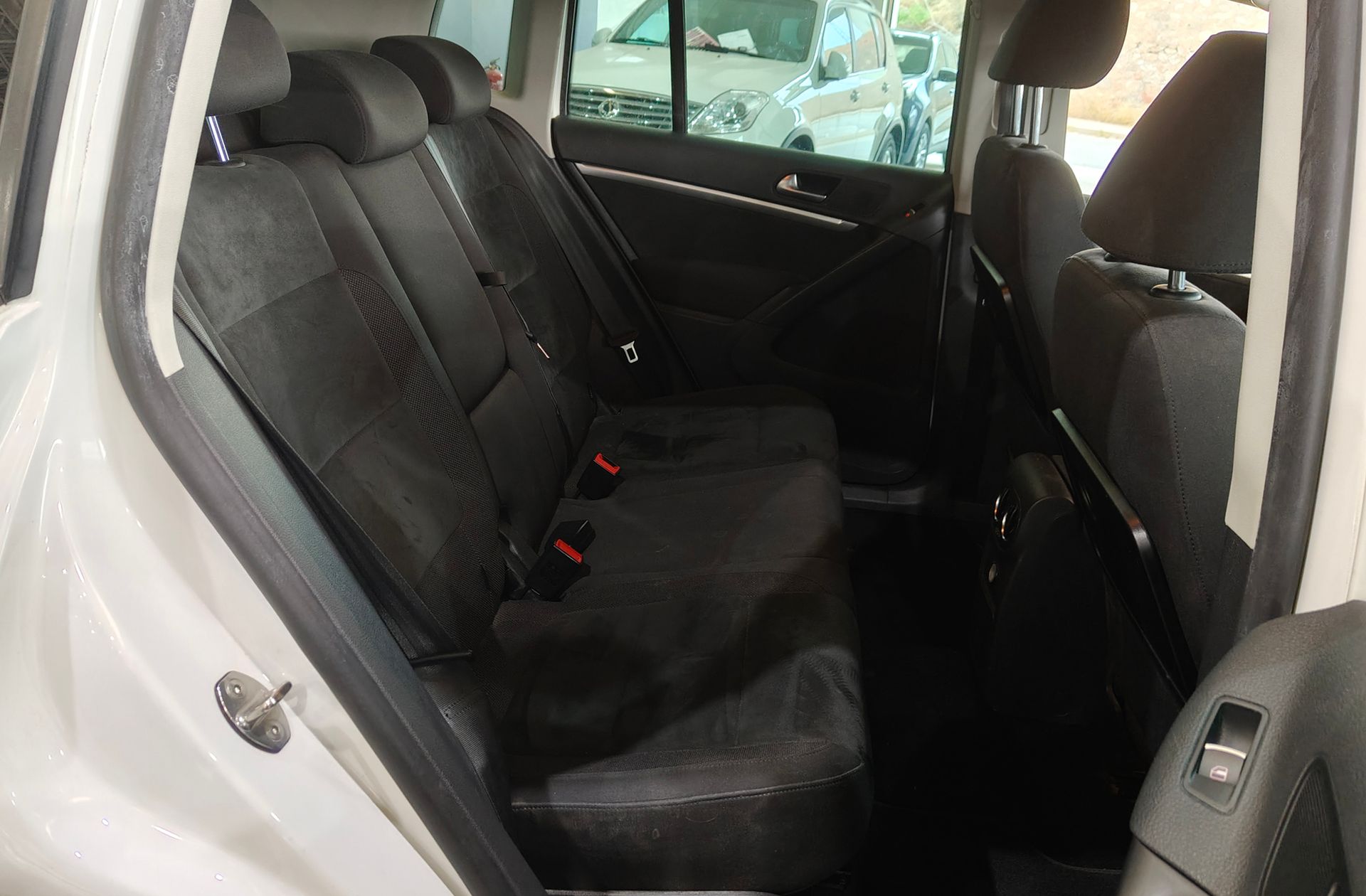 Volkswagen Tiguan Sport 2.0 TDI BMT 4Motion DSG - foto 16