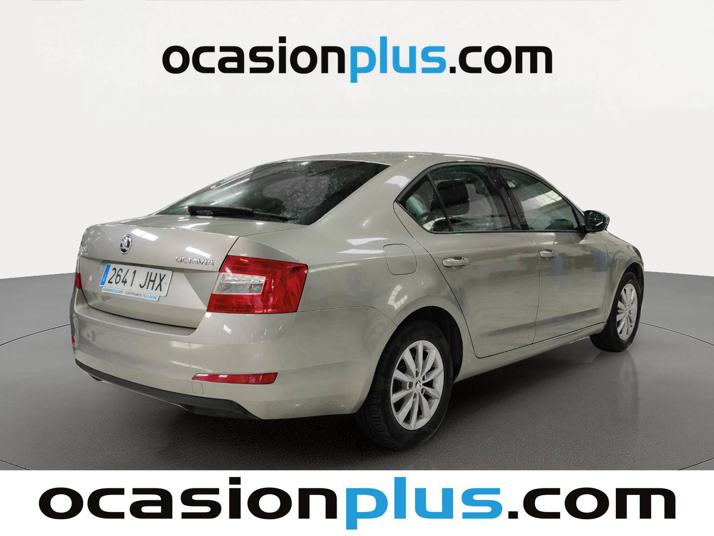 Foto trasera Skoda Octavia Skoda Octavia 1.2 TSI 105cv Ambition DSG derecha