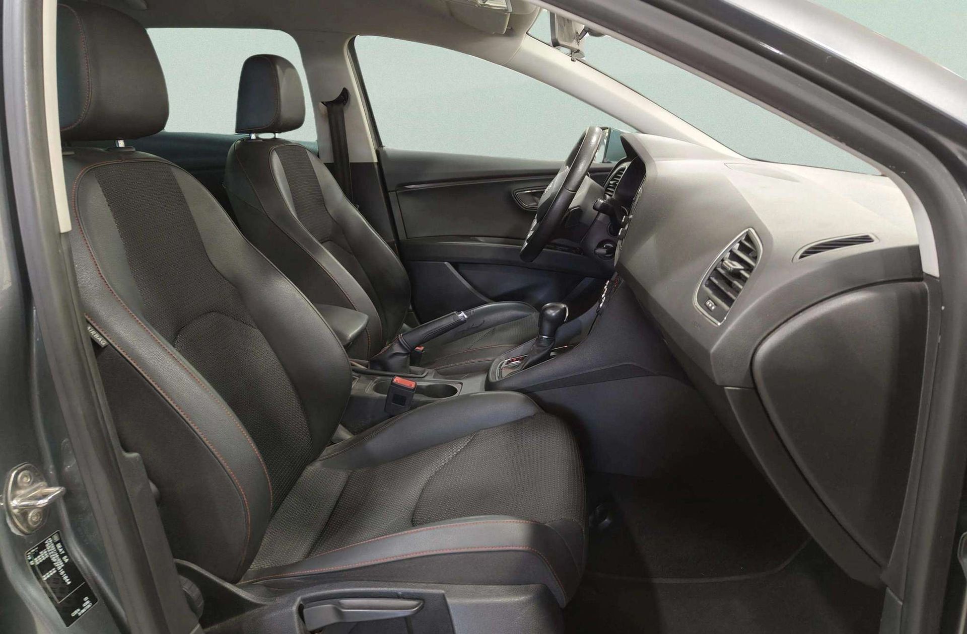 SEAT León ST 1.4 TSI ACT FR DSG7 - foto 15