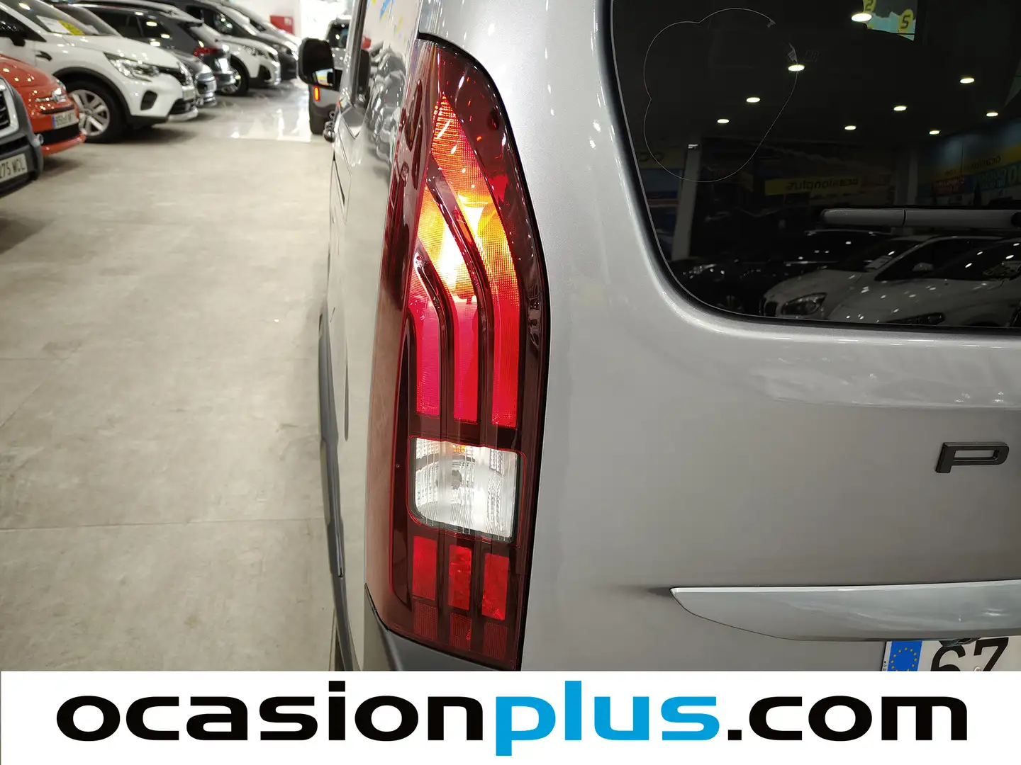 Foto Peugeot Rifter Peugeot Rifter BlueHDi 130 GT Long EAT8 (130 CV) 7 Plazas