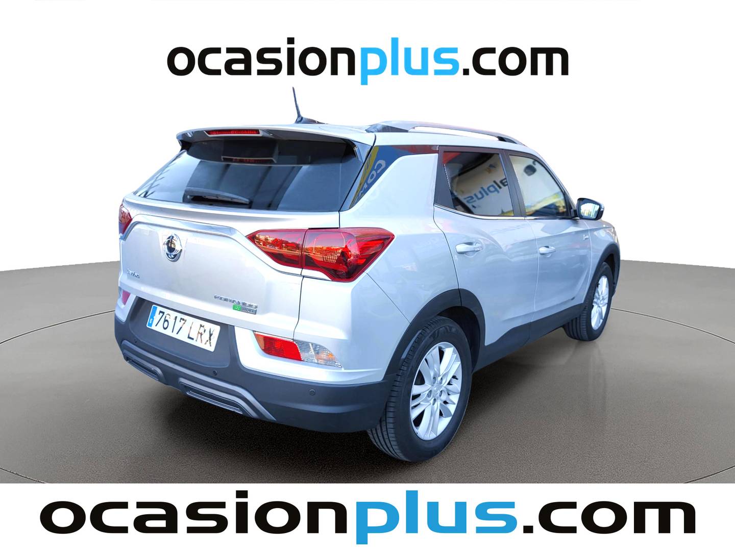 Foto trasera SsangYong Korando SsangYong Korando G15T Urban Auto (163 CV) GLP derecha