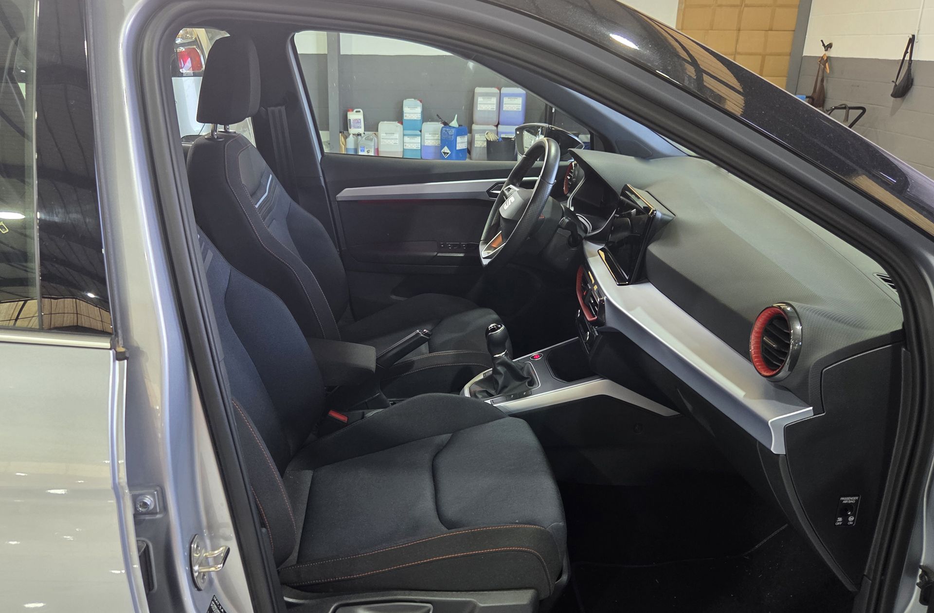 SEAT Arona 1.0 TSI FR XM - foto 18