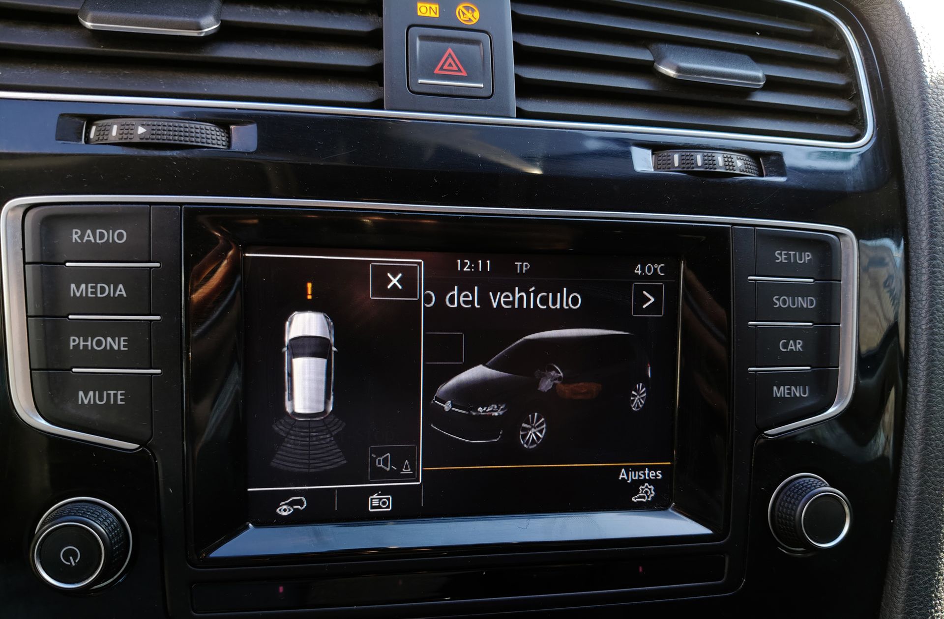 Volkswagen Golf Sport 2.0 TDI BMT DSG - foto 7