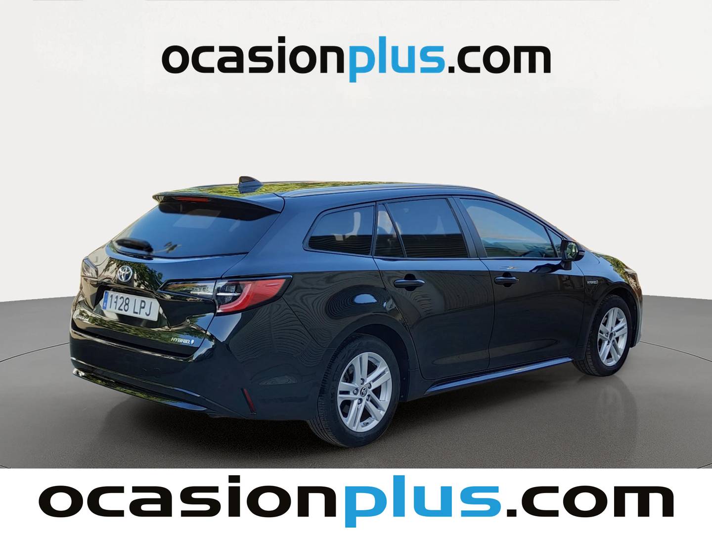 Foto trasera Toyota Corolla Toyota Corolla Touring Sports 125H Active Tech E-CVT (122 CV) derecha
